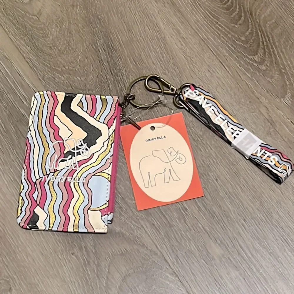 NWT IVORY ELLA 19” Summit Lanyard